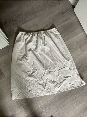 Uniqlo White A-Line Slip Skirt
